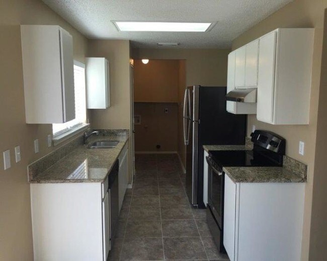 Building Photo - WAIVE YOUR APPLICATION FEE(S)