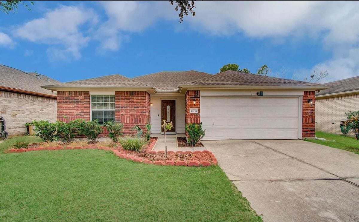 Foto principal - 18135 Flower Grove Ct