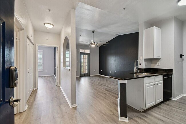 Foto del edificio - 5000 Culbreath Key Way