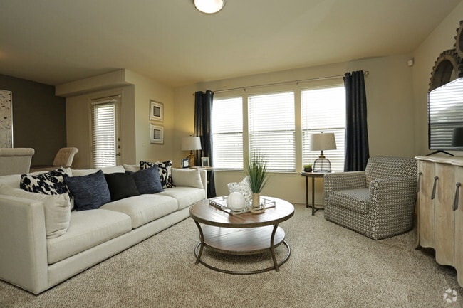 1 BD, 1 BA - 789 SF - Icon at Corpus Christi