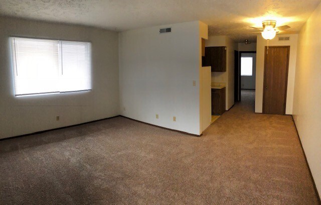 living room and dining room - 421 Saunders W Ave