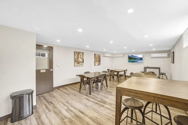 Photo du bâtiment - Casey Street Apartments