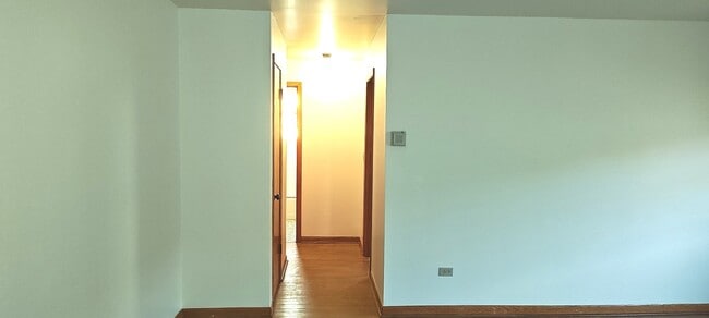 Foto del edificio - 2412 N 76th Ave