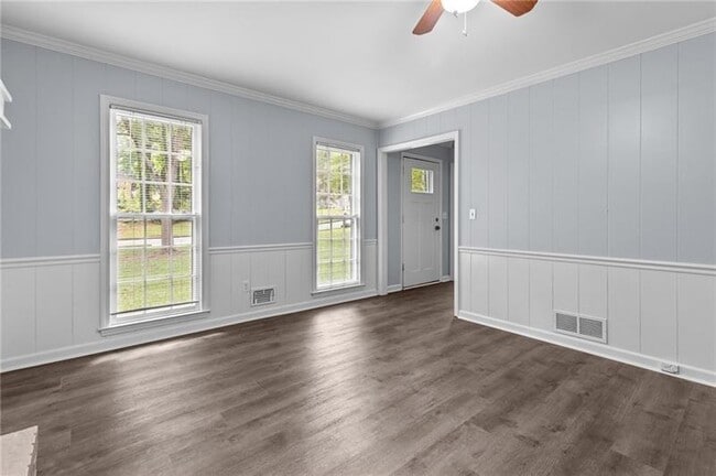 Foto del edificio - 4019 Shady Dr NW
