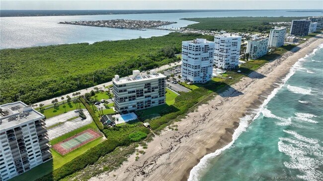 Building Photo - 10000 S Ocean Dr