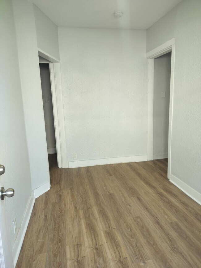 Foto del edificio - 1321 35th St