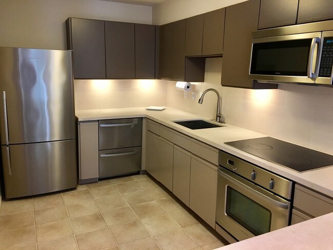 Foto del edificio - 1000 Steiner St