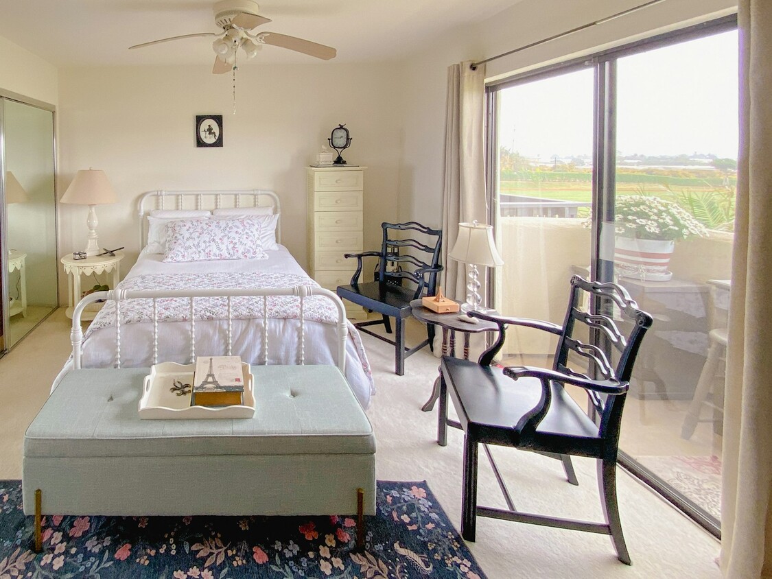 Foto principal - 3375 Foothill Road, Unit 522A