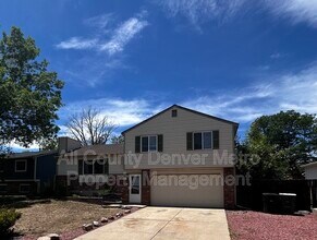 Building Photo - 12151 Bellaire Pl
