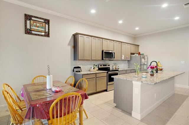Foto del edificio - 2401 Southridge Ln