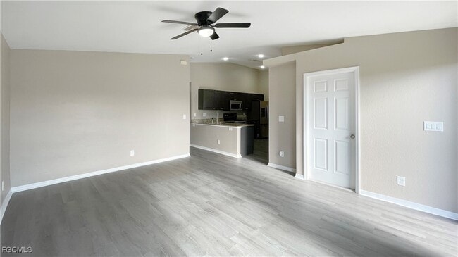 Building Photo - 2602 Sunniland Blvd