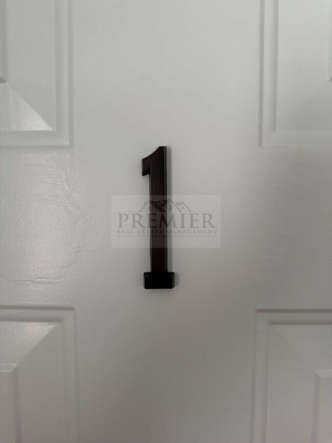 Foto del edificio - 9314 Reeder Dr