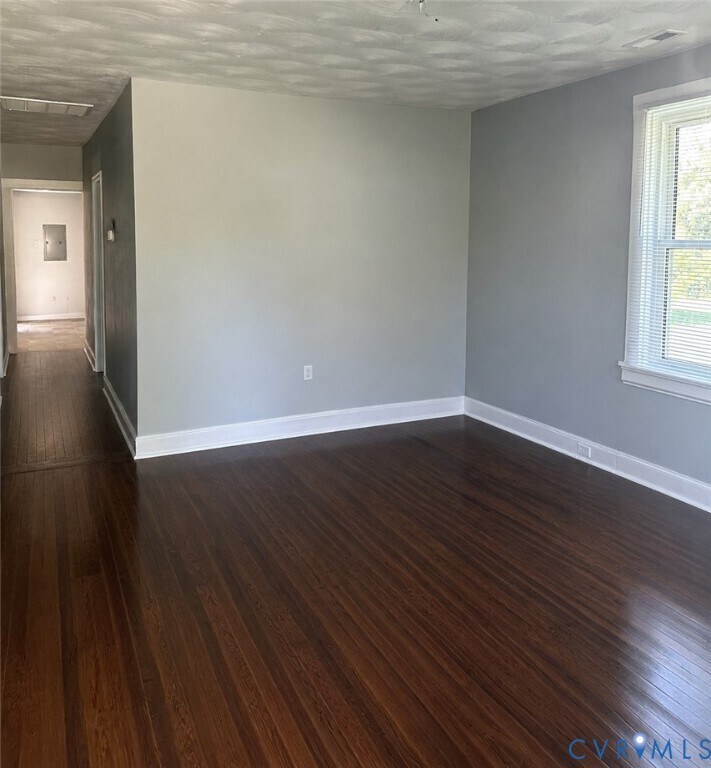 Building Photo - 4307 3rd St