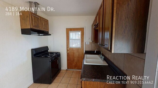 Building Photo - 4189 N Mountain Dr