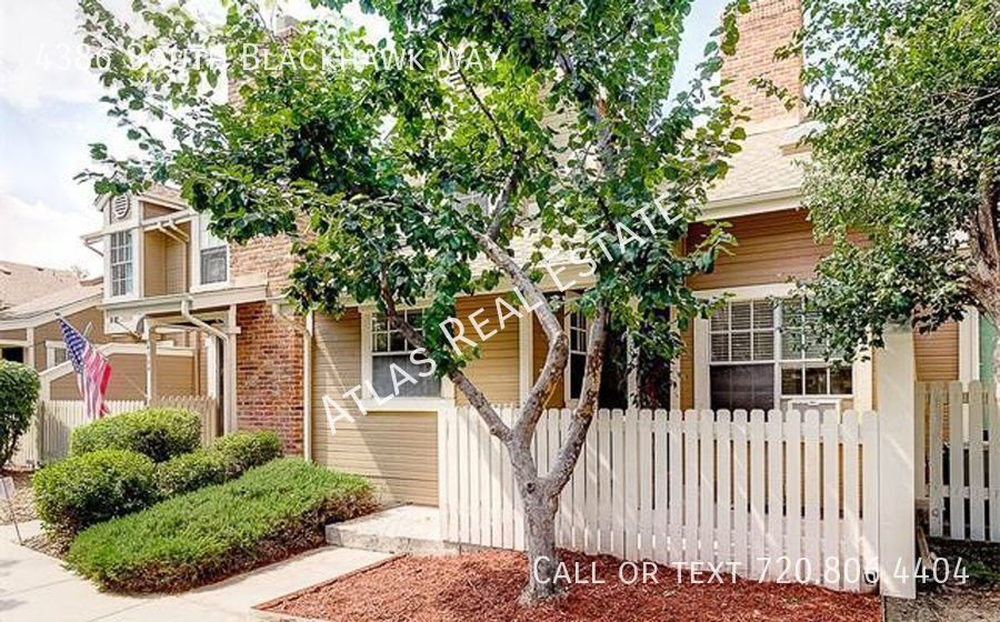 Primary Photo - Renovated 3 bed, 2.5 bath near Cherry Cree...