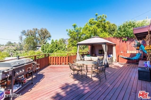Building Photo - 3 br, 2 bath House - 3335 Bennett Dr
