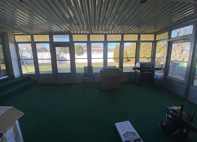 Foto del edificio - ELEGANT SKYLINE HOME