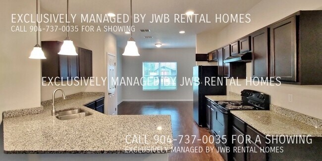 Building Photo - 10940 Naples Ct N
