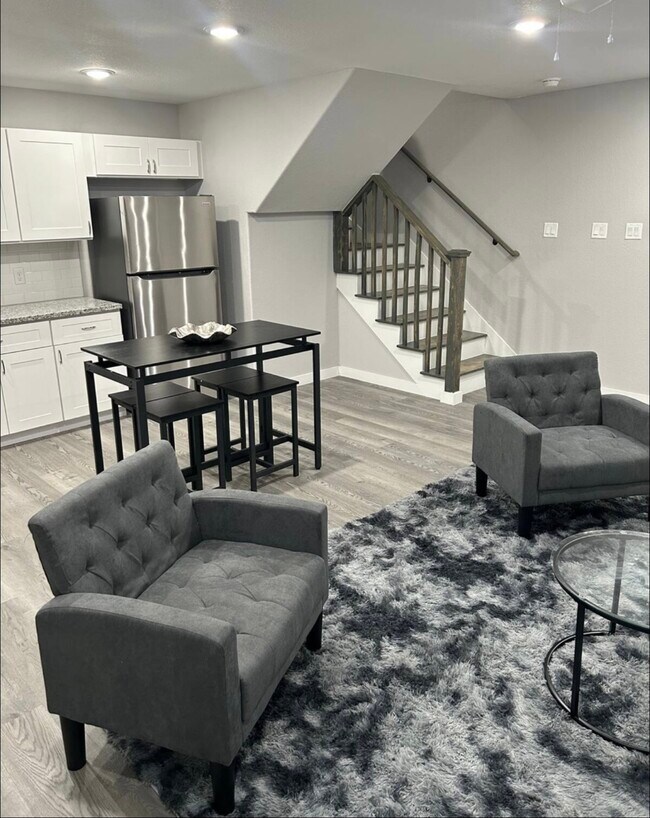 Building Photo - 4616 Shreveport Blvd