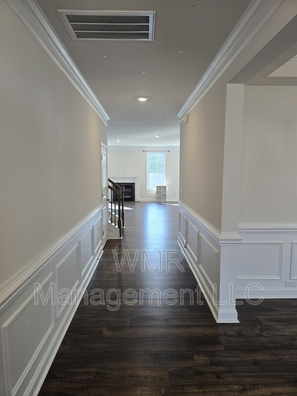 Foto del edificio - 9654 White Chapel Dr NW