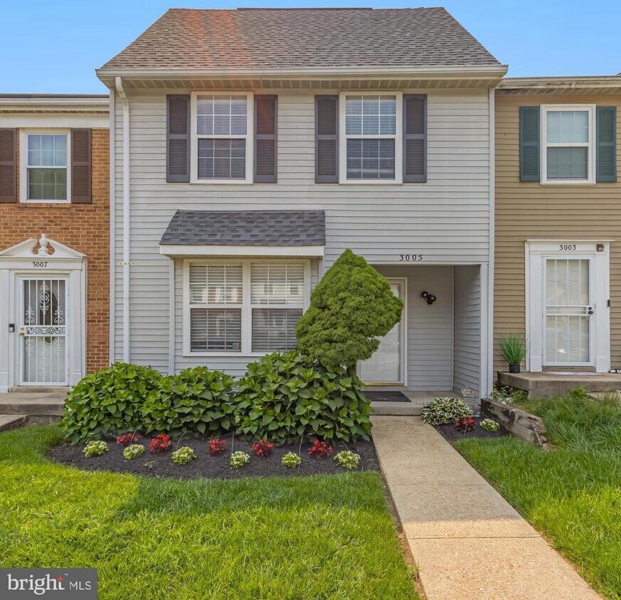 Foto principal - 3005 Brinkley Station Dr