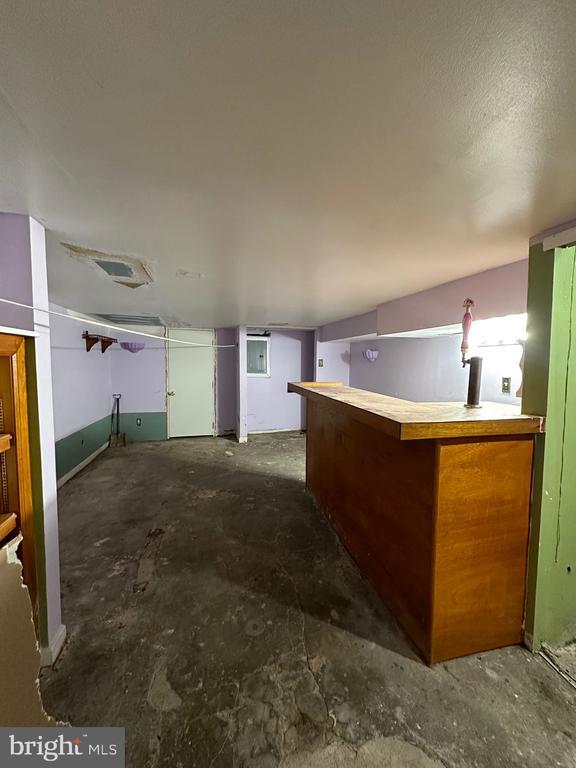 Foto del edificio - 2046 Conlyn St