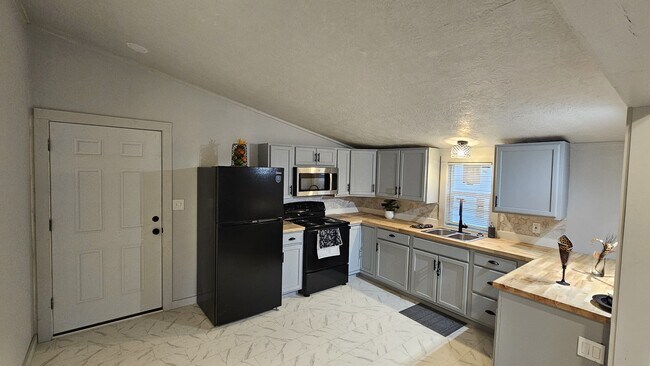 Foto del edificio - 715 Sabine St