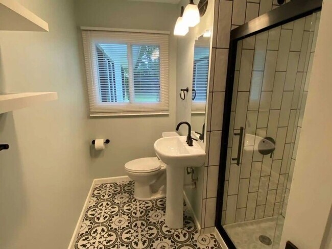 Foto del edificio - 3905 Poplar St