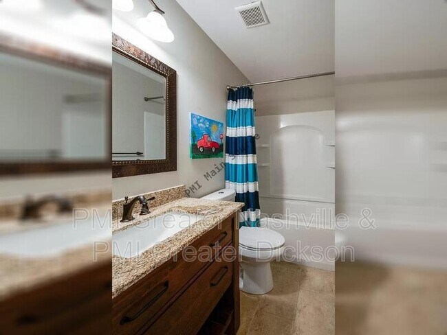 Foto del edificio - 5503 Saddlewood Ln