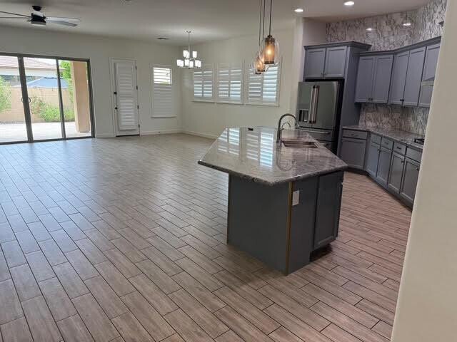 Foto del edificio - 25718 N 20th Ave