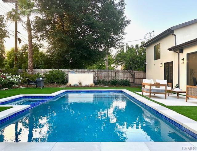 Foto del edificio - 4801 Abbeyville Ave