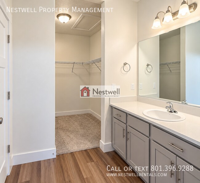 Foto del edificio - 1816 W Eaglewood Dr