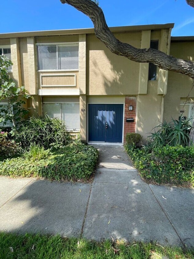 Foto principal - Amazing 3 Bedroom 1.5 Bath