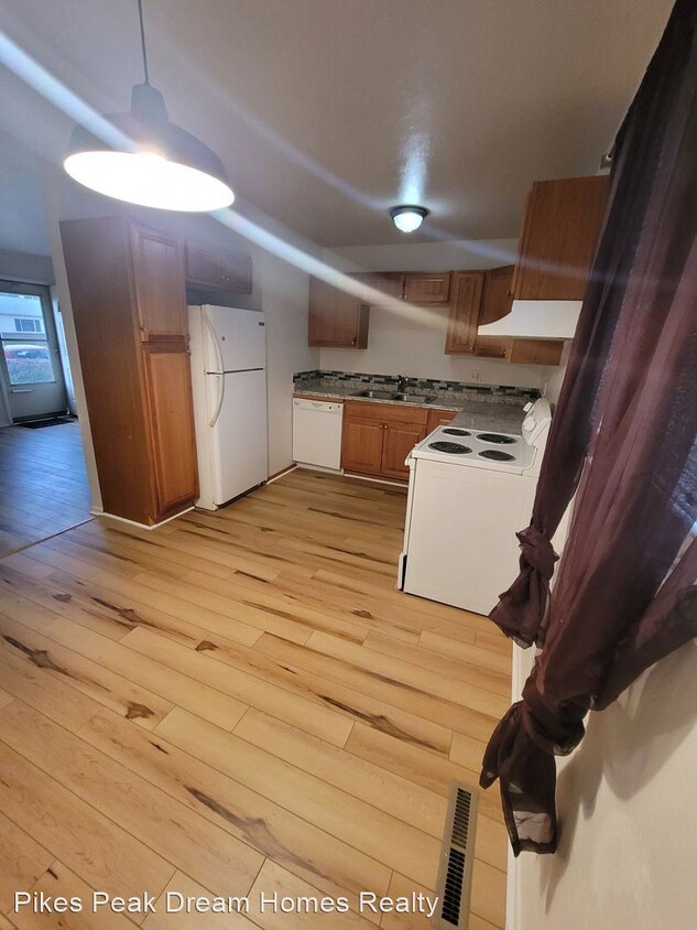 Building Photo - 3 br, 1 bath House - 2506 Sonoma Drive