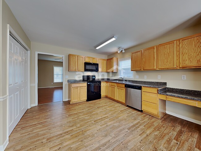 Foto del edificio - 2645 Wynbrook Dr