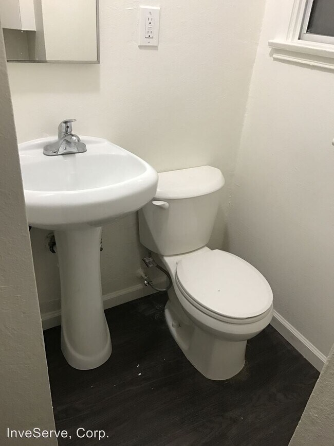 Foto del edificio - 2117 Kent St