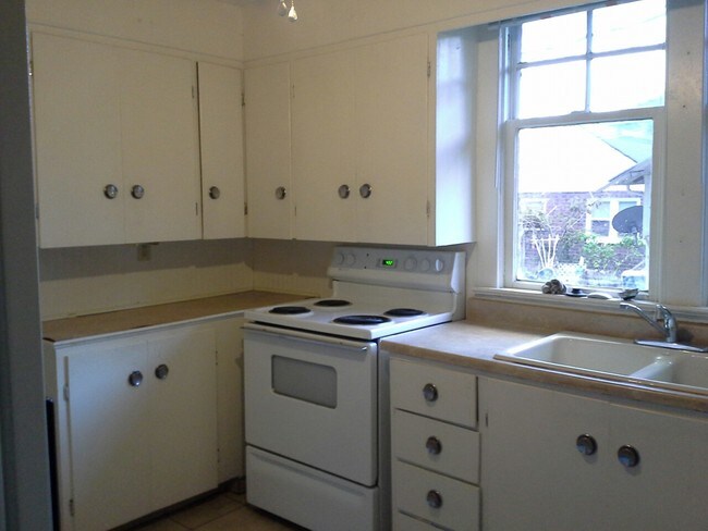 Foto del edificio - 770 Cottage St NE