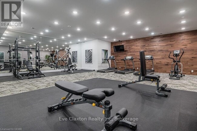 Building Photo - 1880 Gordon St