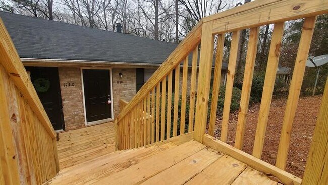 Foto del edificio - 1170 Kings Mill Run N