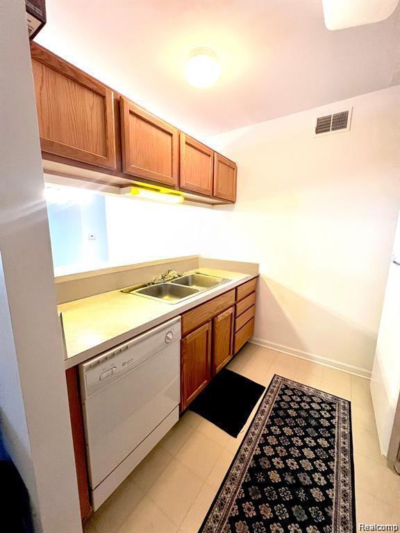 Foto del edificio - 2664 S Knightsbridge Cir