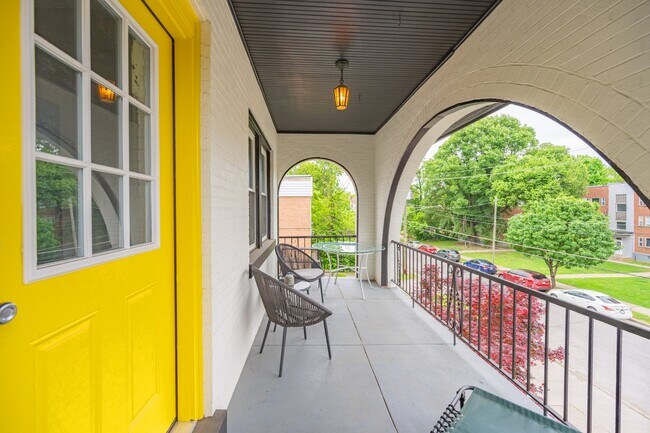 Foto del edificio - 853-855 Glenwood Ave