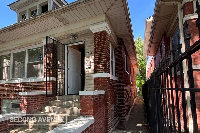 Foto del edificio - 7318 S Eberhart Ave