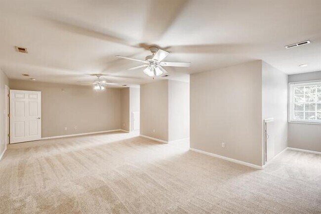 Foto del edificio - 700 Admirals Way, Clover, SC, 29710