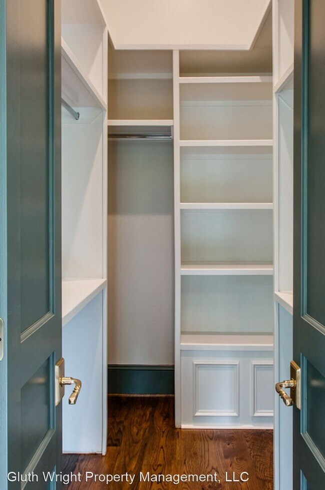 Foto del edificio - 2 br, 2 bath House - 908 Fatherland