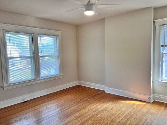 Foto del edificio - 3561 Edwards Rd