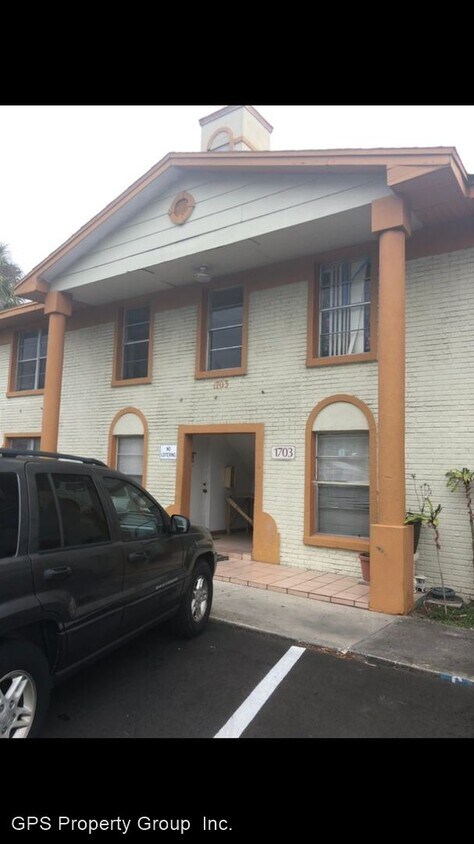 Primary Photo - 3 br, 2 bath House - 1703 Michigan Avenue