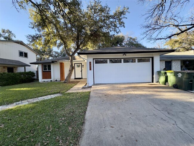 Foto del edificio - 9728 Anderson Village Dr