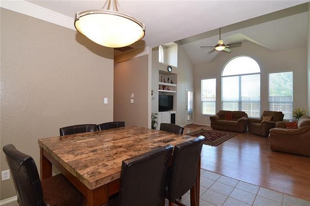Building Photo - 4401 Caledonia Creek Ln