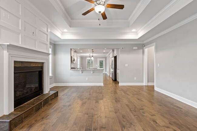 Building Photo - 2442 Snowshill Ln