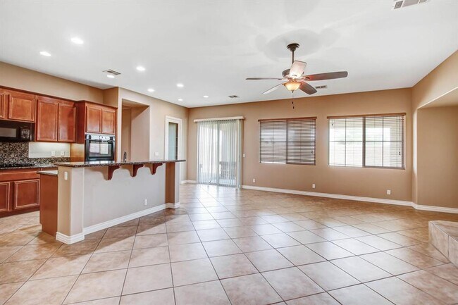 Building Photo - 81870 Fiori del Deserto Dr